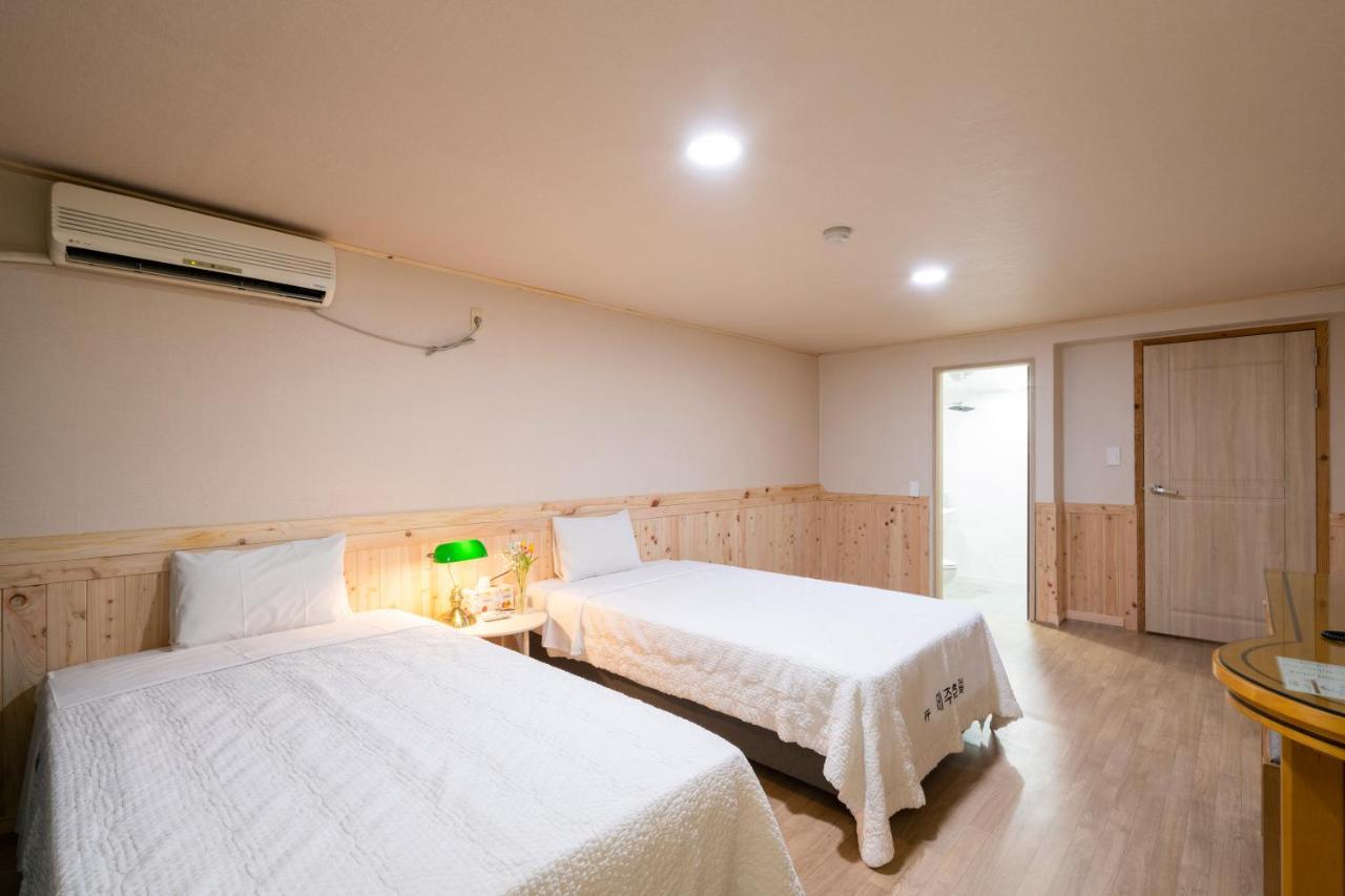 New Jeju Hotel Zewnętrze zdjęcie